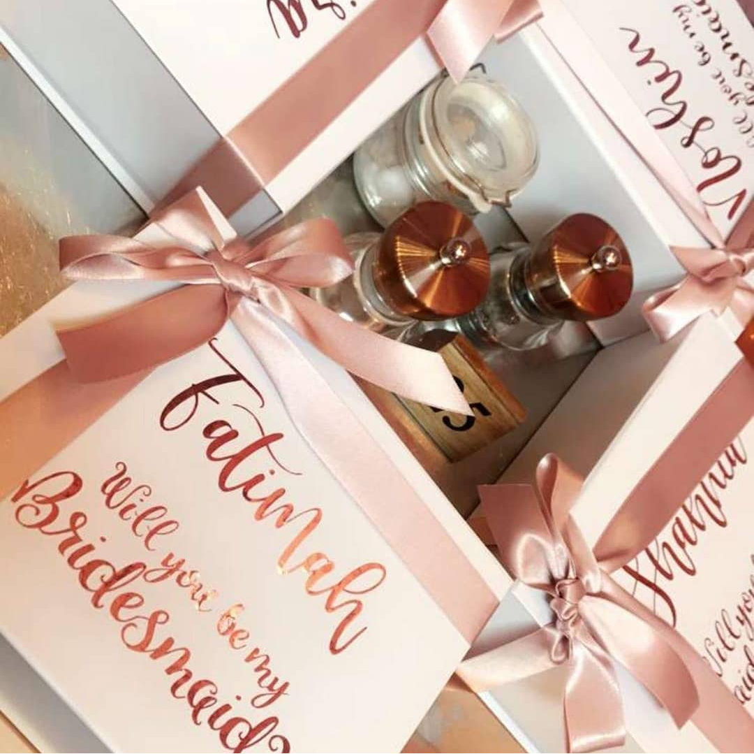 Will you be my Bridesmaid? Proposal Box (Message on Top)